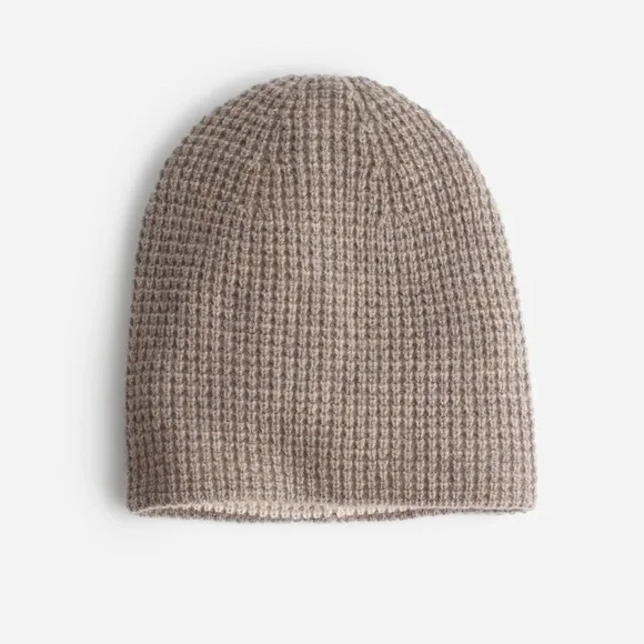 ‼️ Last Chance ‼️ NWT ⭐️ Madewell REVERSIBLE BEANIE IN SOFTWOOL - Picture 2 of 6